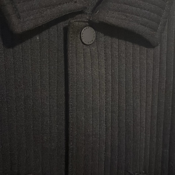 H&M LONG SLEEVE BUTTON DOWN SHIRT in BLACK - Picture 4 of 6